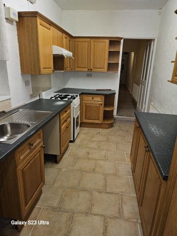 3 Bed Terraced House, Freeman Road North, LE5 - Photo 5