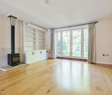 2 bedroom terraced house to rent - Photo 2