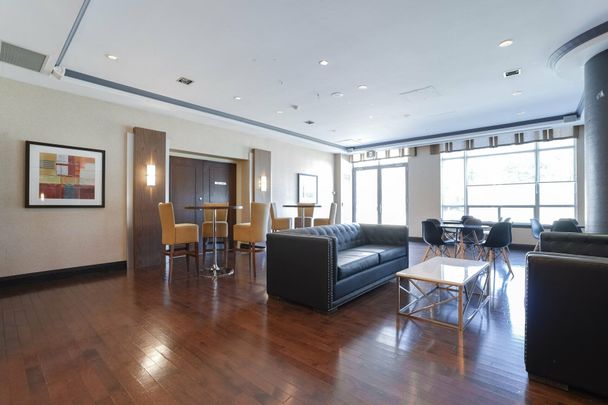 For Lease - 3504 Hurontario Street Unit# 203, Mississauga, Ontario - Photo 1