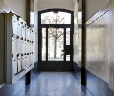 Place Lise-Girardin 3 - Photo 1