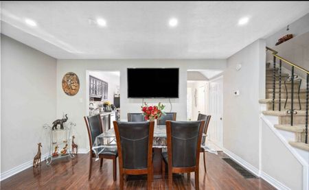 For Lease - 3073 Ireson Court Unit# Main Floor, Mississauga, Ontario - Photo 3