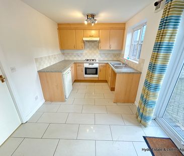 Greendale Drive, Radcliffe, Bury, M26 1UE - Photo 5