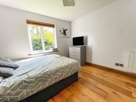 2 bed lower flat to rent in NE8 - Photo 2