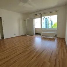 Lichtdurchflutete Wohnung 56 m2 mit Loggia in Toplage - Photo 1