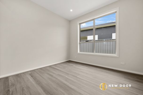 57B Jill Landsberg Terrace, Strathnairn ACT 2615 - Studio For Rent | Domain - Photo 1