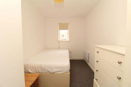 2 bed apartment to rent in NE1 - Photo 4
