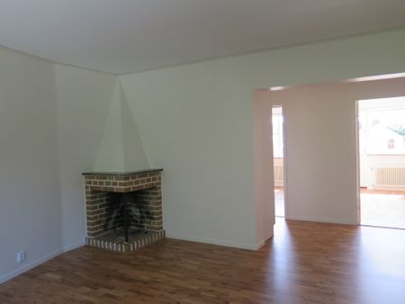 Märta Ljungbergsvägen 12 - Foto 3