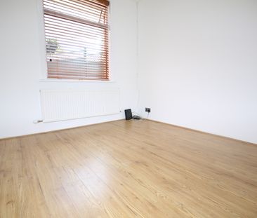 3 bedroom bungalow to rent - Photo 3