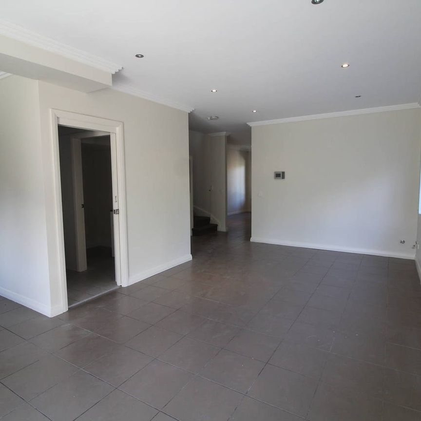 SPACIOUS 2 BEDROOM DUPLEX - Photo 1