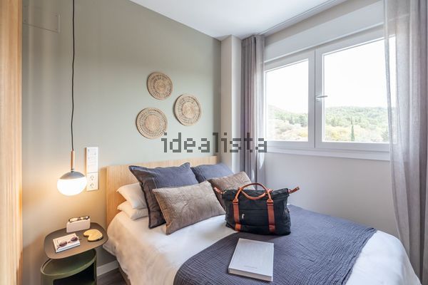 Alquiler de piso en Avenida Octavio Paz, 12 - Photo 1