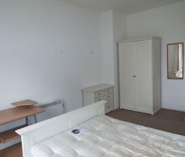 2 bedroom apartment to rent - Photo 6