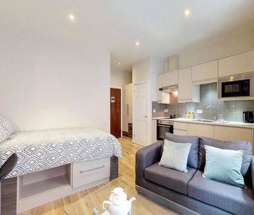 Studio to rent - Photo 2