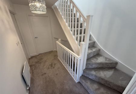 Lea Castle Drive, Lea Castle, Kidderminster - Photo 5