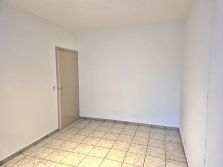 Centraal gelegen appartement TE HUUR! - Photo 2
