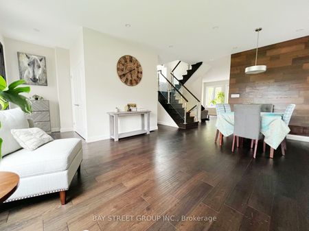 For Lease - 16 Enfield Avenue Unit# Upper, Toronto, Ontario - Photo 3