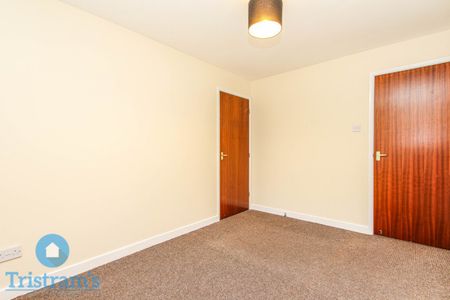 2 bed Flat for Rent - Photo 3