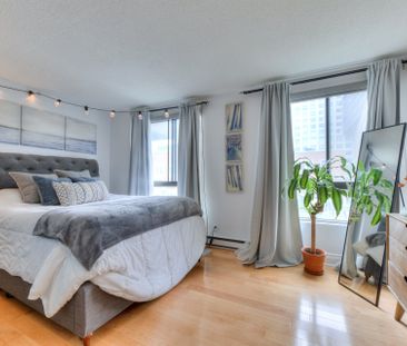 460 Rue du Champ de Mars, Montréal (Ville-Marie), QC H2Y - Photo 6