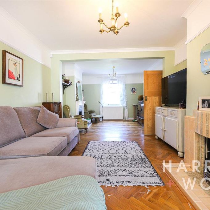 3 bedroom semi-detached house to rent - Photo 1