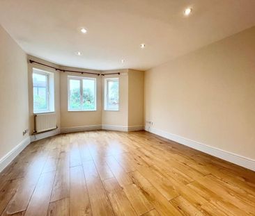 3 bedroom apartment to rent - Photo 3