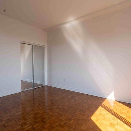 2 CH - 1 SDB - St-Laurent - $1,695 /mo - Photo 4