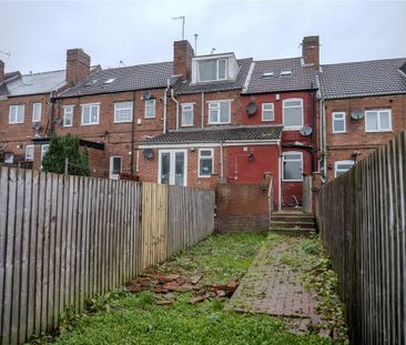 3 bedroom terraced house to rent - Photo 4