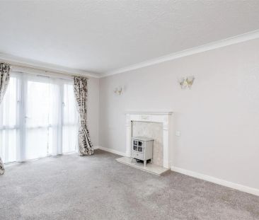 1 bed flat to rent in Union Road, Shirley, Solihull - Photo 1