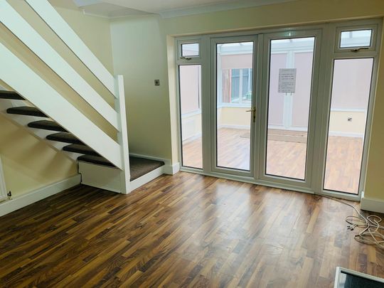 Kimberley Drive, Uttoxeter - Photo 1