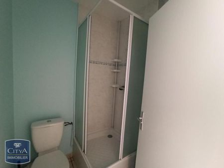 Location Appartement 1 pièce 29m² CLERMONT FERRAND 63000 - Photo 2