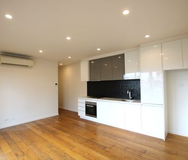 Inspections are by appointment only, attendance must be registered. - Photo 4