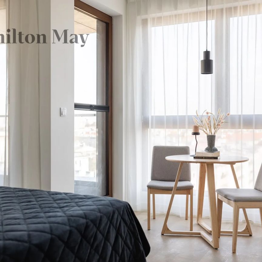 Studio w wysokim standardzie z klimatyzacją i balkonem - Zdjęcie 1