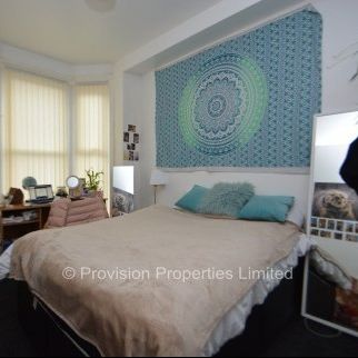 5 Bed Student Properties Hyde Park Leeds - Photo 1