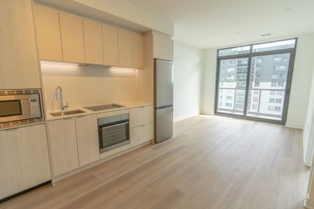 For Lease - 86 Dundas Street Unit# 717, Mississauga, Ontario - Photo 2