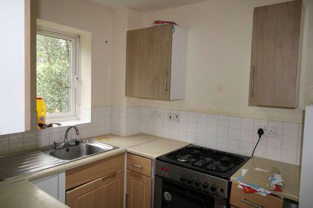 Luton, LU4 - Photo 3