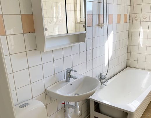 Bäckgatan 36 - Foto 1