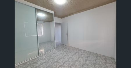 1ST FLOOR UNIT IN CABRAMATTA - Photo 5