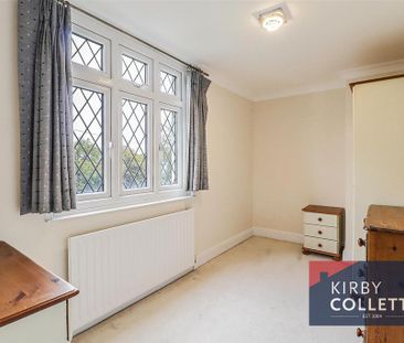 4 bedroom detached house to rent - Photo 5