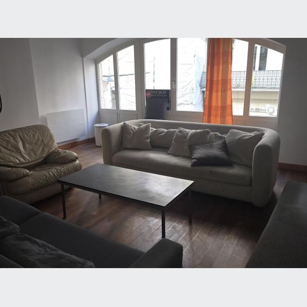 Appartement à Louer à LILLE 1440 € - Photo 1