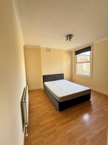Room in a Shared Flat, Venetian Road, SE5 - Photo 2