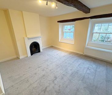 2 bedroom end of terrace house to rent - Photo 1