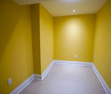 For Lease - 49 Hillsdale Avenue, Toronto, Ontario - Photo 1