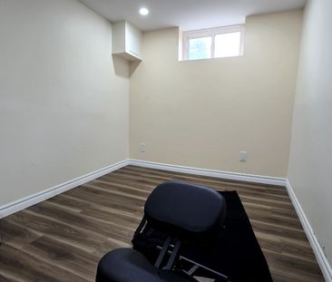 For Lease - 77 Aurora Heights Drive, Aurora, Ontario - Photo 5