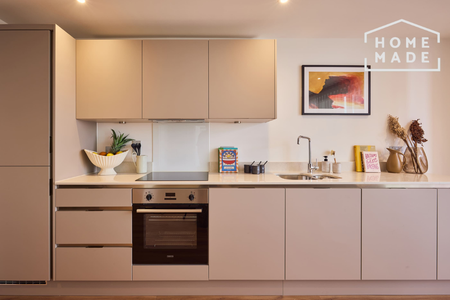 3 bedroom flat to rent - Photo 3