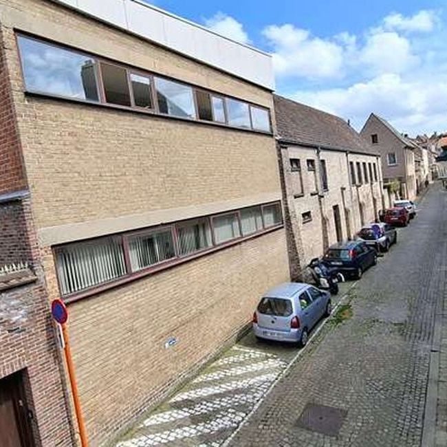 Appartement te huur in Brugge voor € 730 met 1 slaapkamer - Photo 1
