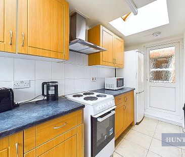 5 bedroom terraced house to rent - Photo 5
