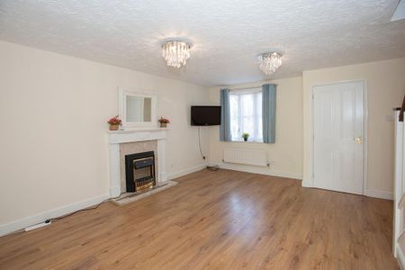 3 bedroom terraced house to rent - Photo 2