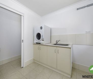 2/8-10 Erin Street, Queanbeyan - Photo 1