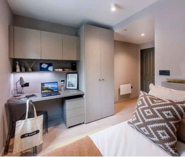 6 Bed Premium Ensuite - Photo 1