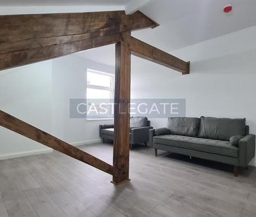 2 bedroom ground floor flat to rent - Photo 3