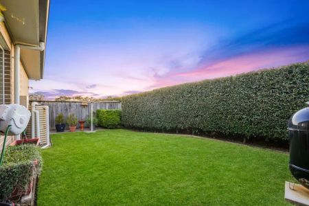 Spacious Family Single Level - Photo 5