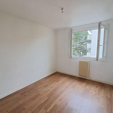Location Appartement 4 pièces 77m² NANTES 44300 - Photo 3